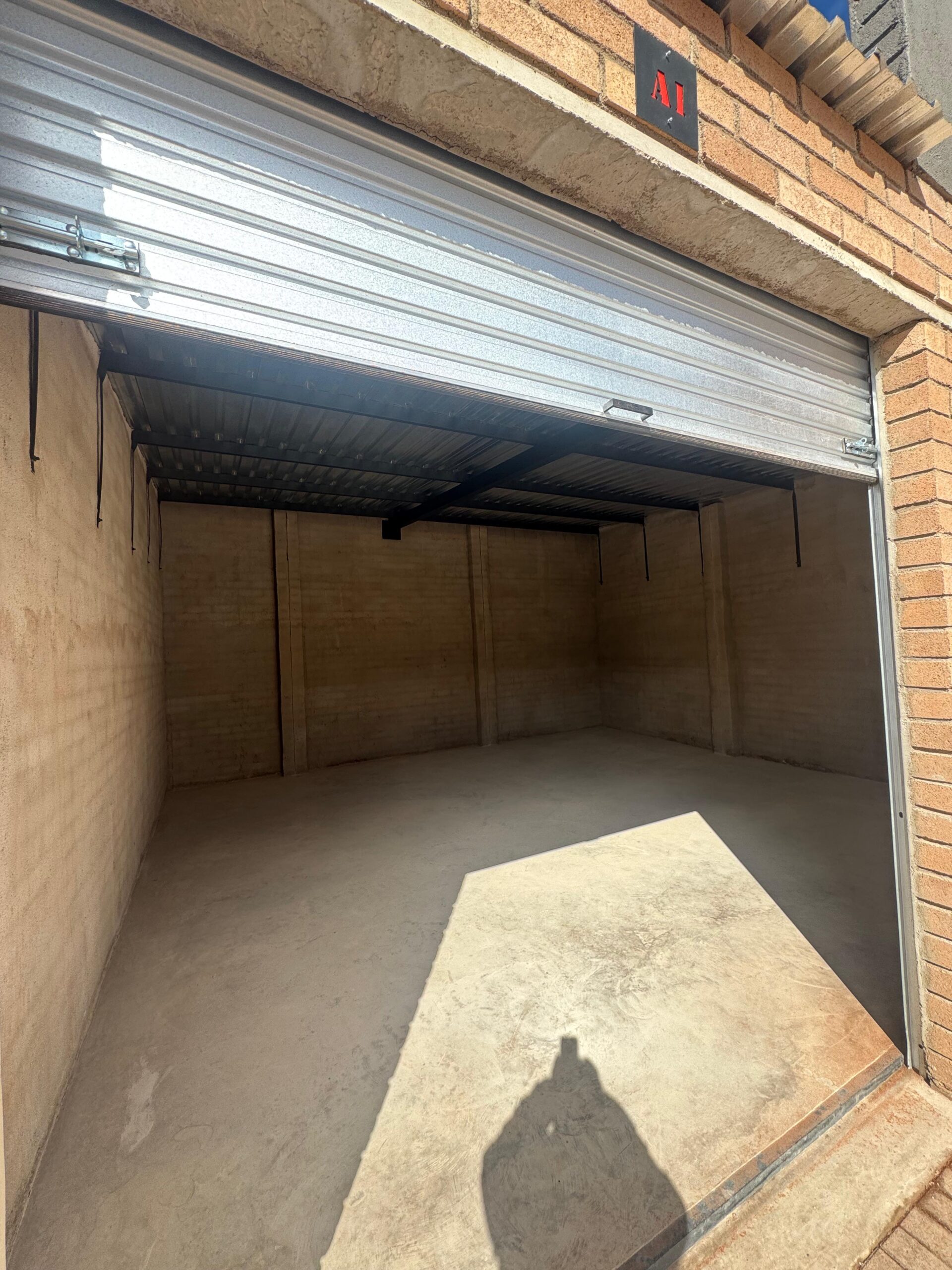 Upington Storage Units for Commercial Items